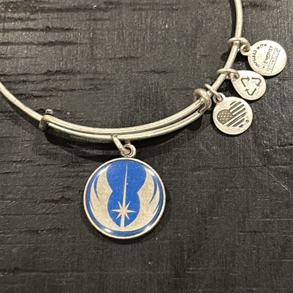 Disney ALEX AND ANI Star Wars Jedi Order Blue SILVER Charm Bracelet​ - Picture 3 of 5
